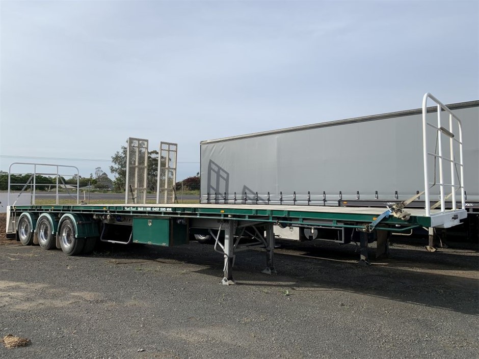 230 Strong Men Cleanskin Shiraz 2022 (12x 750mL) SA