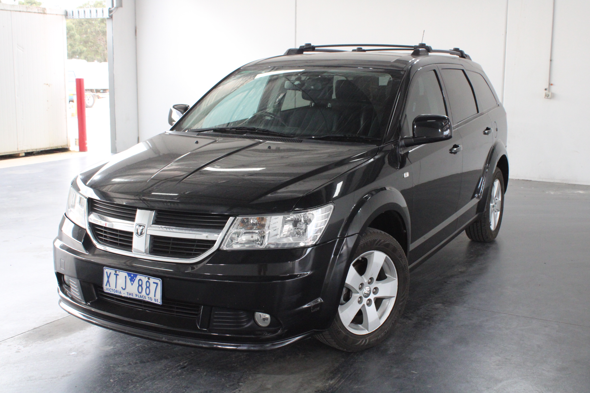 Lindeman's Bin 95 Sauvignon Blanc (6x 750mL).