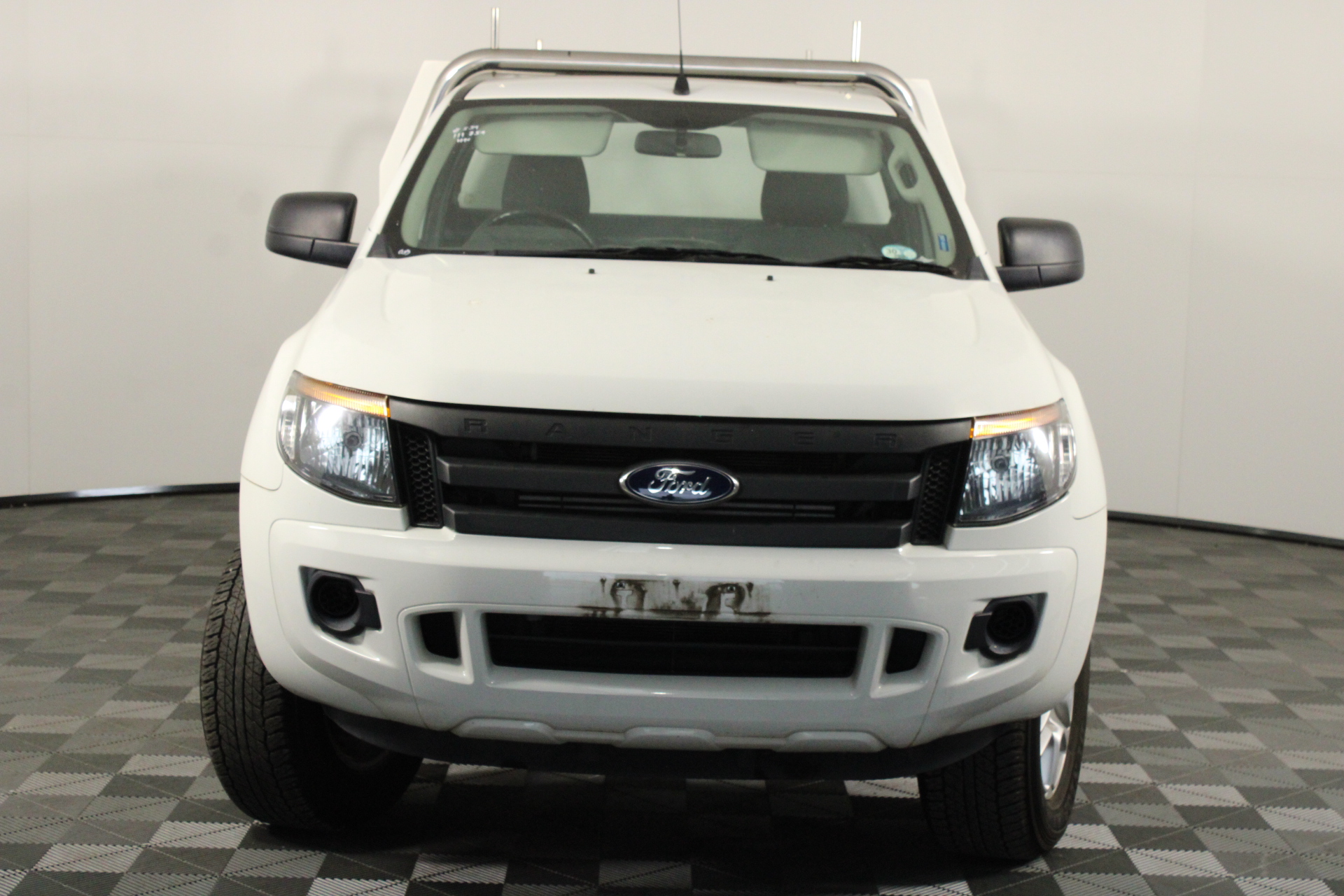 2 x VOREL PVC Pipe Cutters, 42mm Max. cutting diameter.