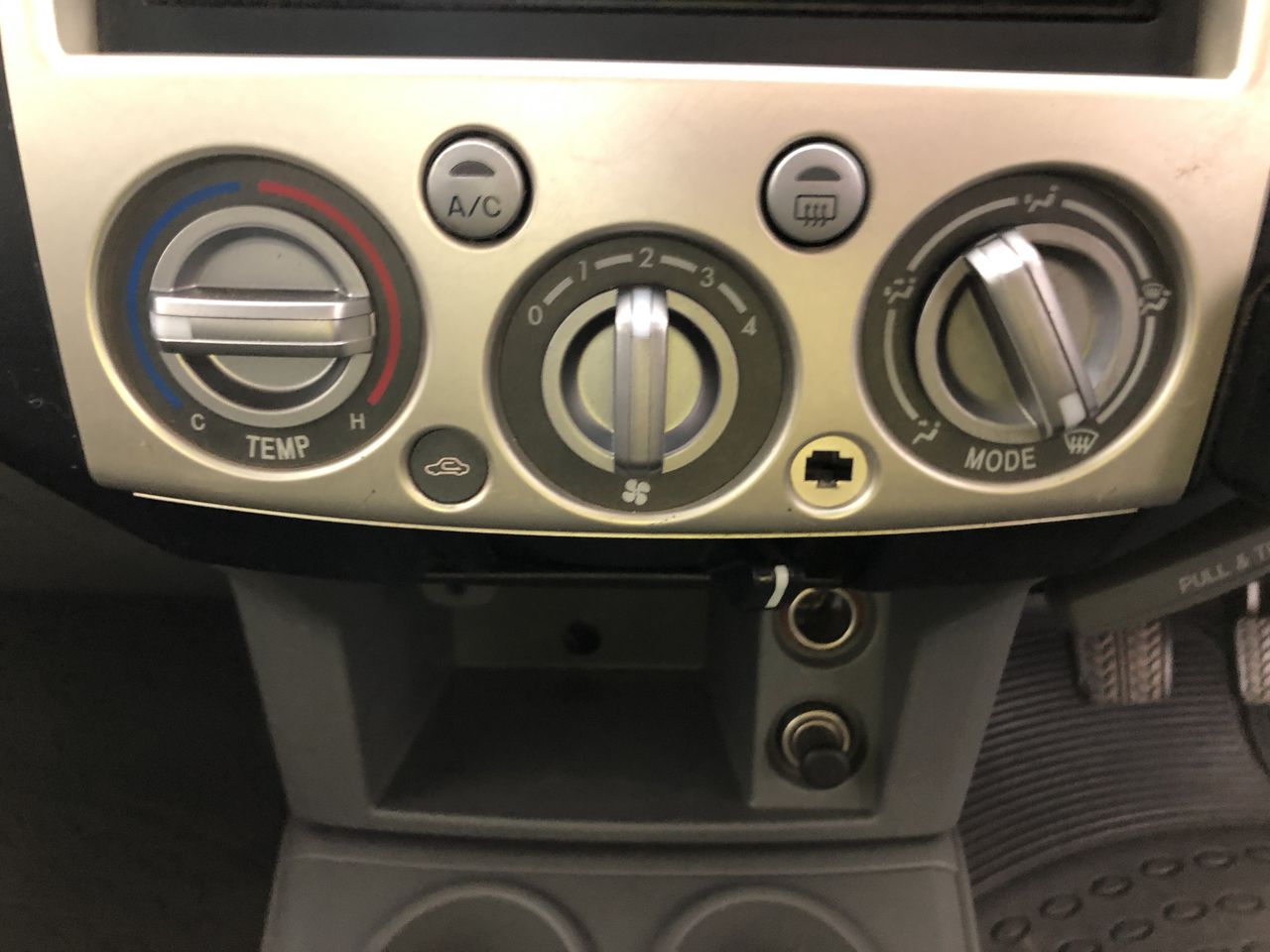 20 x MSA Solvgard PVC Palm Grip Chemical Resistant Gloves, Size XL/2XL.