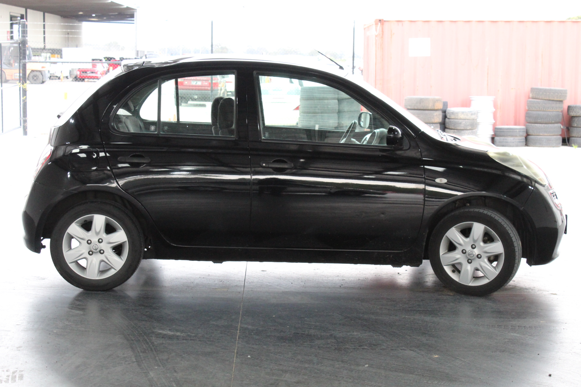 18K Gold-Filled Cuban Necklace with Simulated Diamond Clasp - 60.9cm