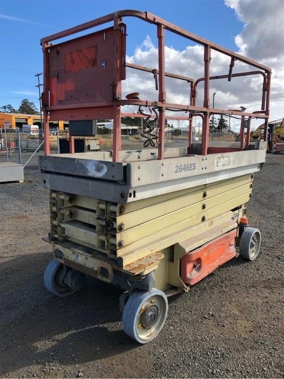 FILA Kids' Charlie Unisex Puff Jacket, Size 10, Burnt Coral (806), ABJ3915.