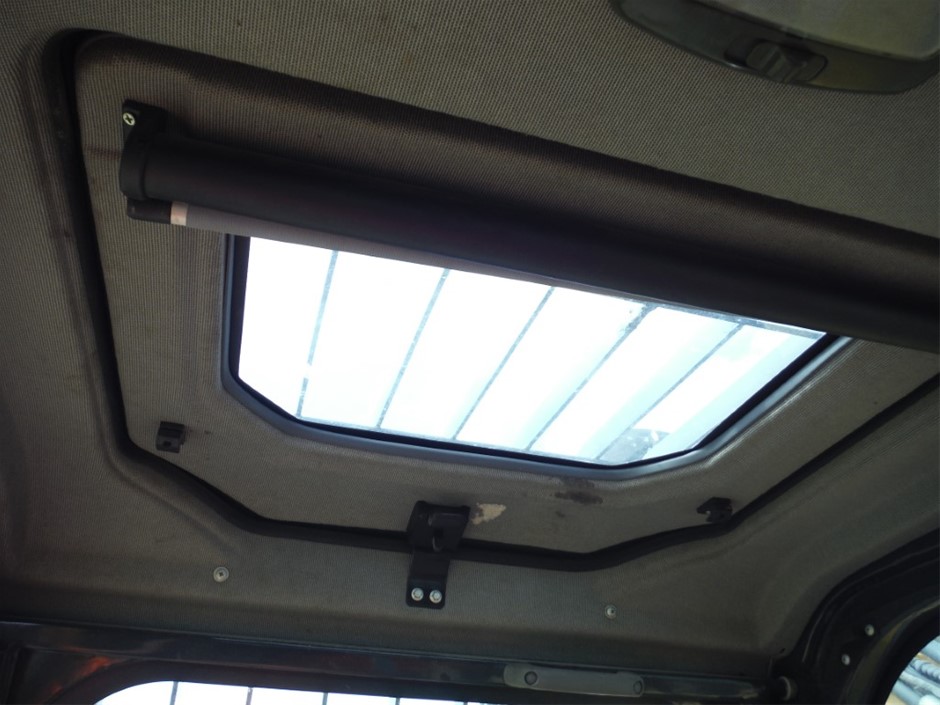 3pk CALVIN KLEIN Men's Tank, Size L, 100% Cotton, White (100), NP2207S.  Bu