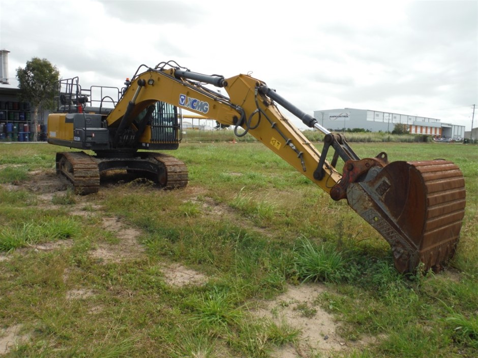 6 x JEZEBEL Reversible Tanks, Size M, Cotton/Modal, Assorted Colours. NB: i