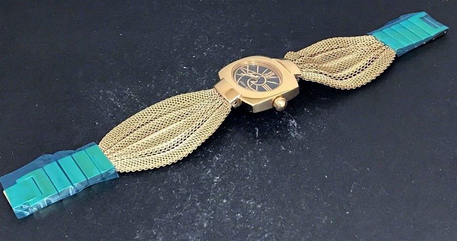 9K Yellow Gold SQUARE ROPE SIGNET RING