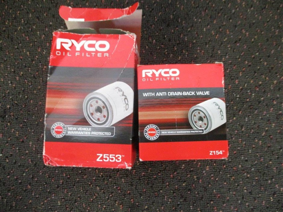 9K Yellow Gold SOLID CURVED RING