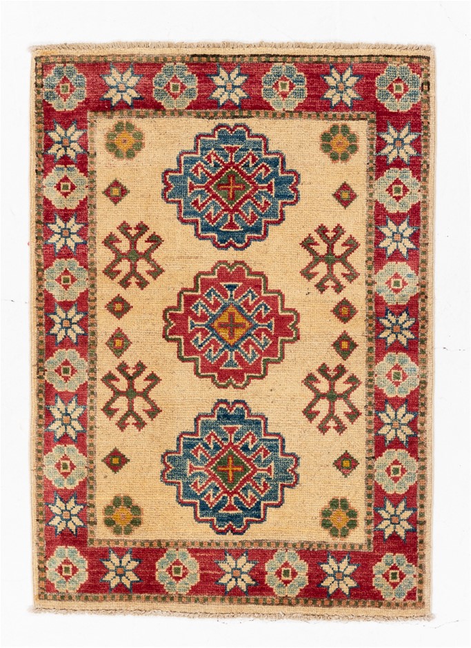 Men's 8mm Black Agate & AAA Grade Cubic Zirconia Skull Beaded Bracelet