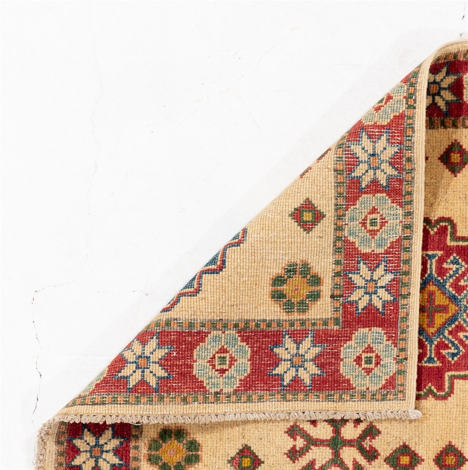 Men's 8mm Garnet & AAA Grade Cubic Zirconia Skull Beaded Bracelet