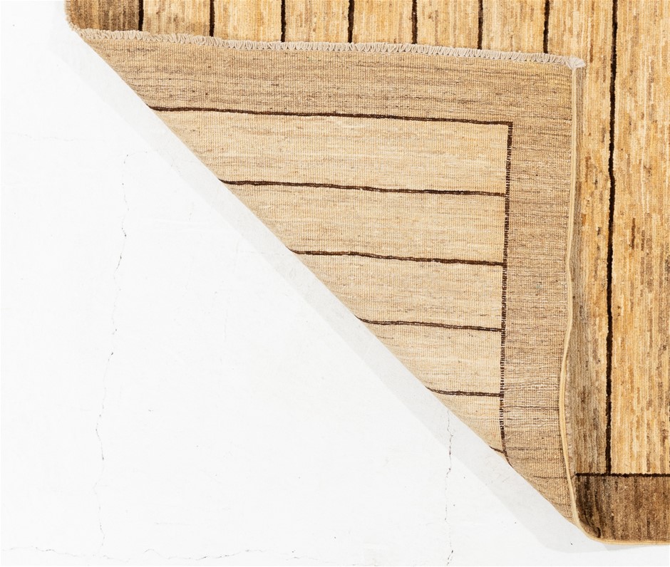 Men's 8mm Malaysia Jade & Golden Rhinestone Beaded Gemstone Bracelet