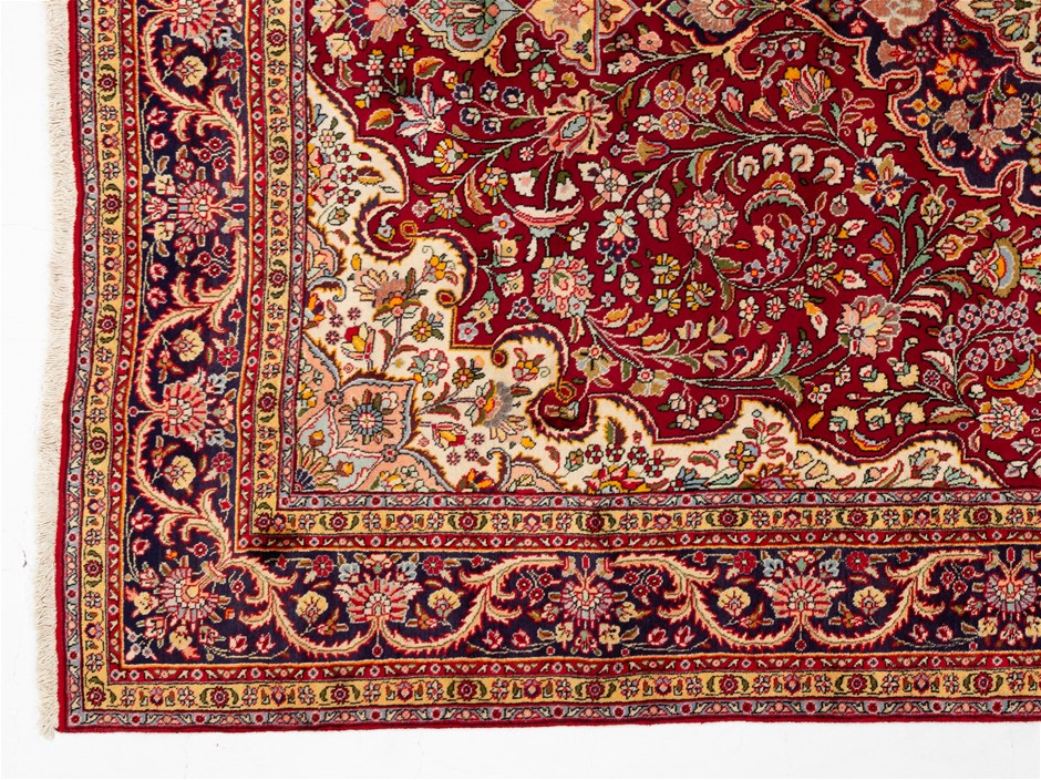 Designer Simulated Diamond Swirl Pendant Necklace in Silver