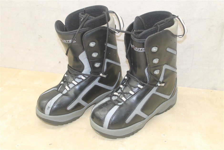 Dee Vine Estate Range Chardonnay 2024 (12x 750mL) NSW