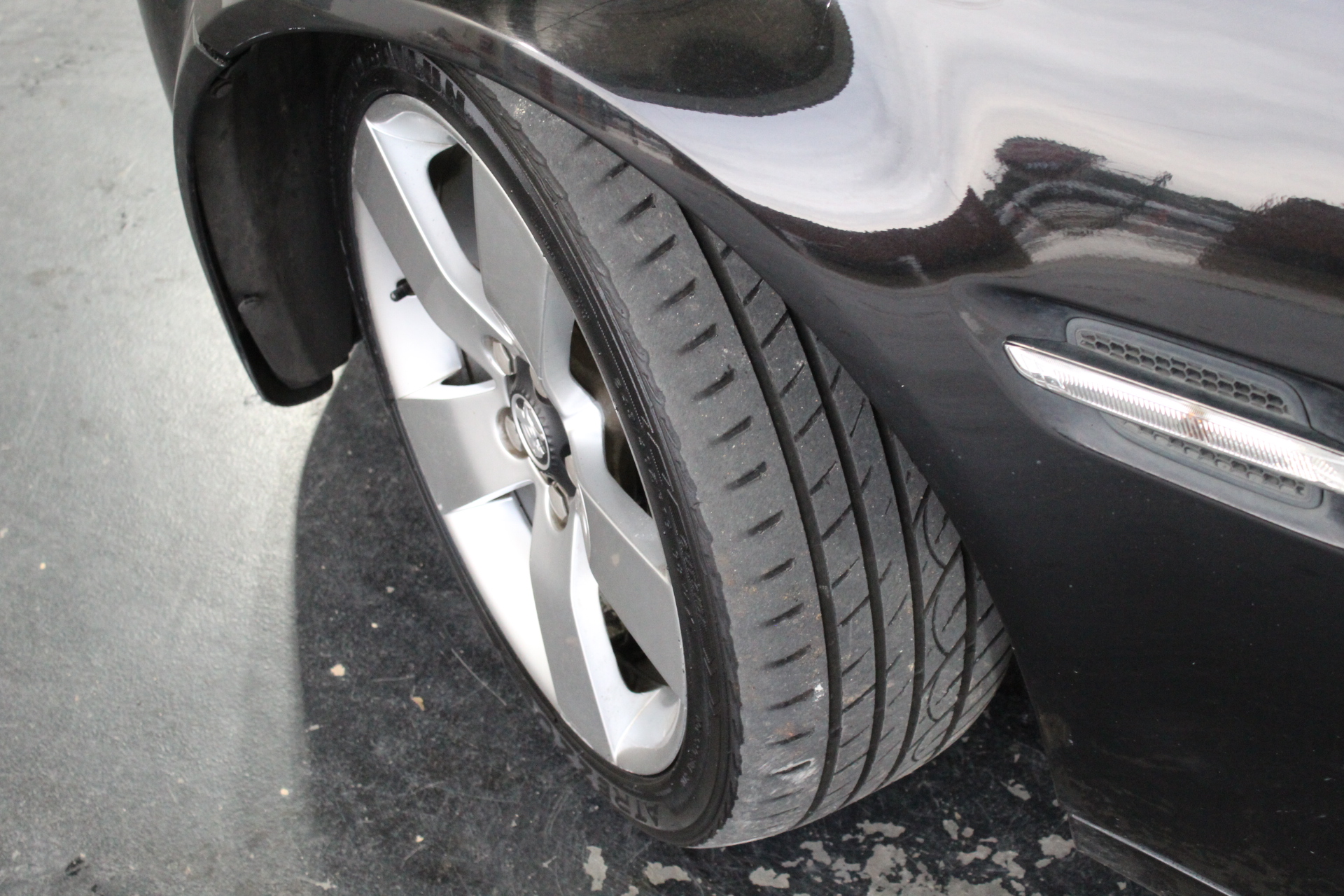 Solid 925 Sterling Silver Huggie Earrings Featuring Crystals by Swarovski®