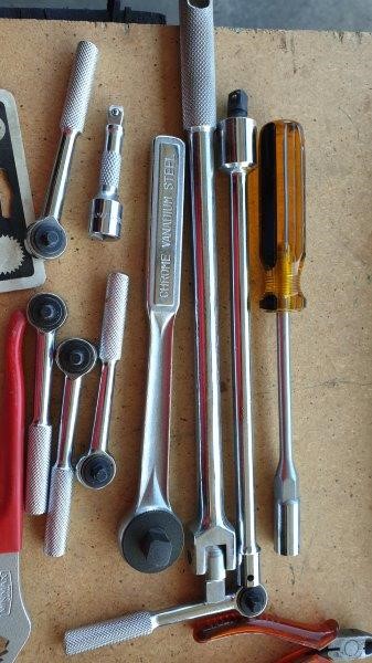 Stainless Steel Initial 'Q' Bracelet with Simulated Diamonds - Yellow