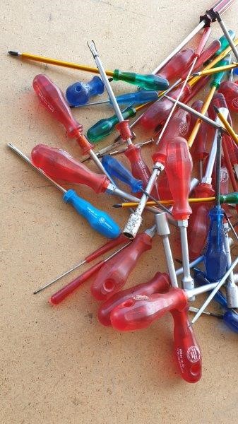 Designer Roman Numeral Round Pendant Necklace - Rose