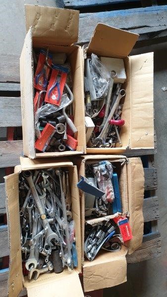 Pitchfork Chardonnay (6x 750mL).