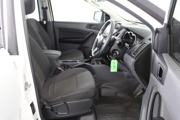 9K WHITE GOLD 0.75ct F VS LAB DIAMOND FLOWER CLUSTER PENDANT