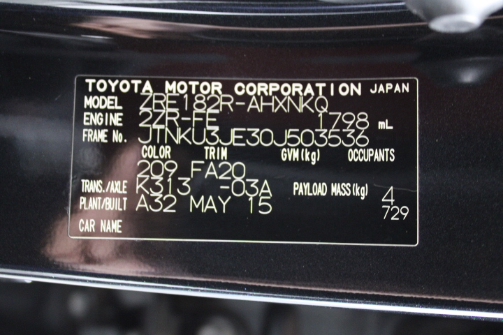 ORAL-B Braun Pro 5000 Electric Toothbrush Duo Pack Rechargeable. NB: No bru