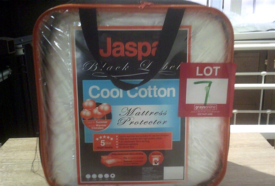 Yoshikawa Carbon Steel Cook-Pal Wok 36cm. NB: Has been used.