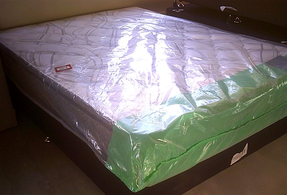 9K YELLOW GOLD 0.20ct F VS LAB DIAMOND BAND RING