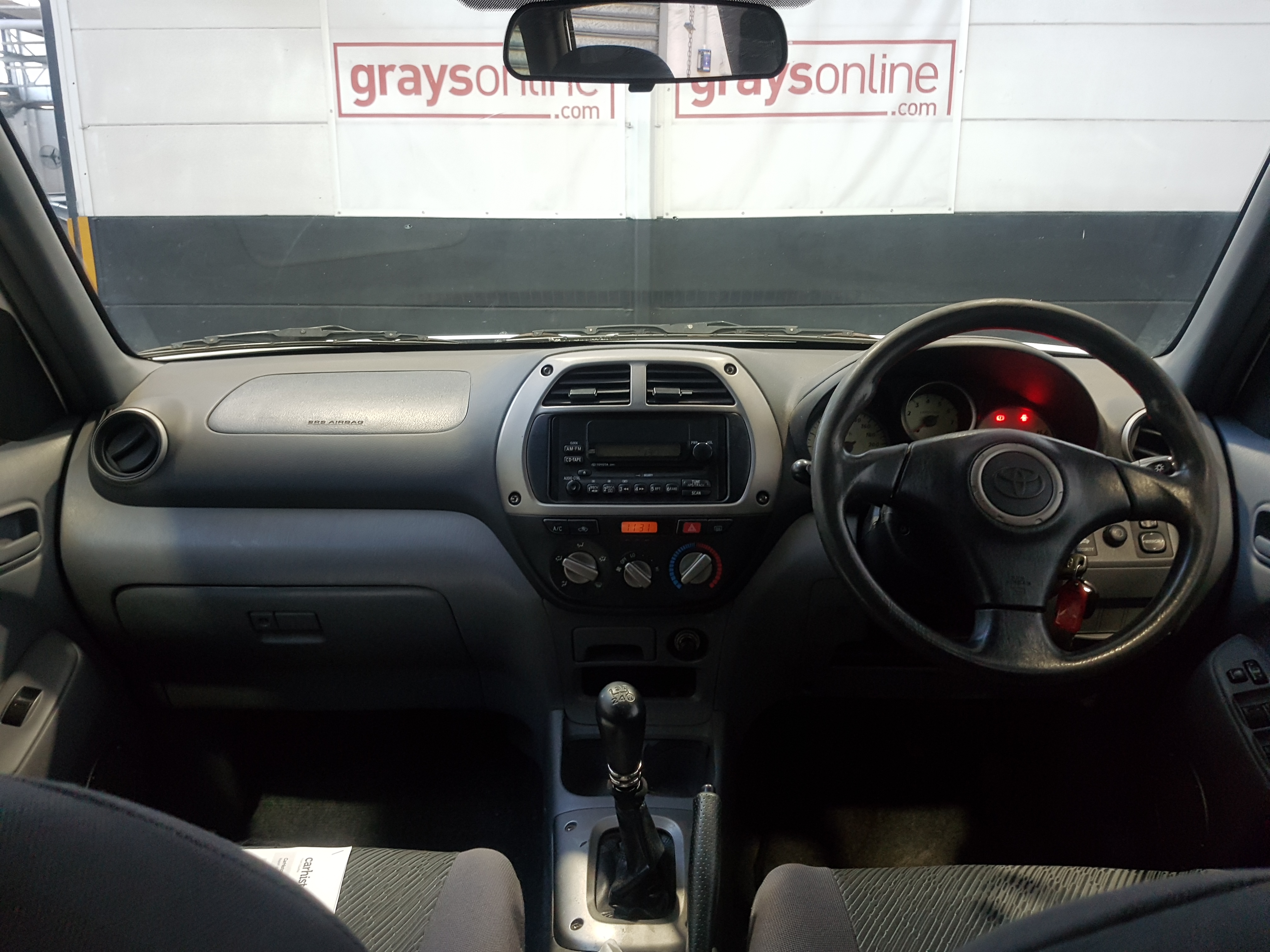 Ozito/Ryobi/Hoover Mixed Brand and Model Wet & Dry Vacuum Cleaners