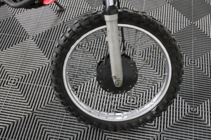 Janome Mechanical Sewing Machine