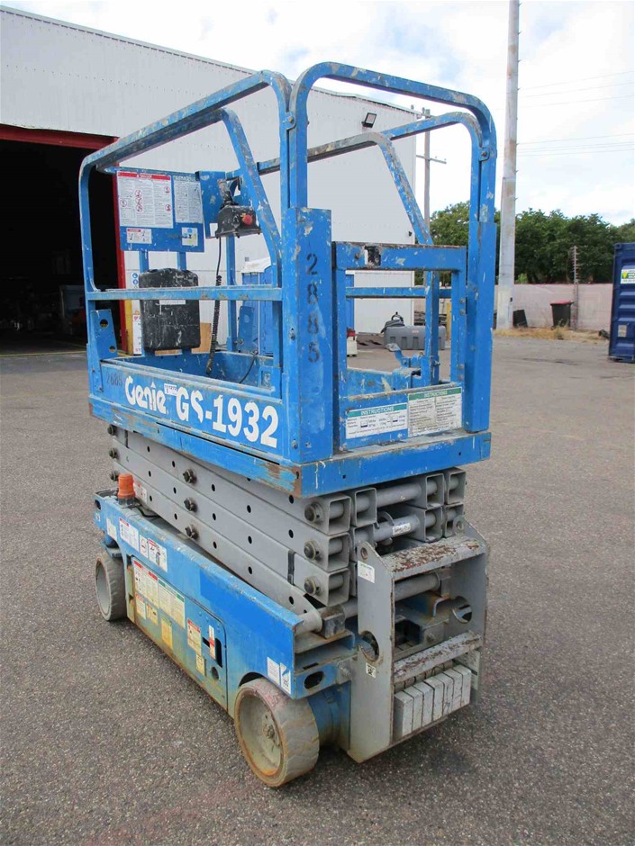 925 Silver Ring 3.0ct Green  Emerald Cut Simulated Diamodns-10us