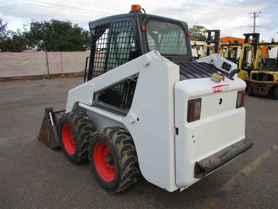 ALIENWARE AW2725DM 27" Gaming Monitor, QHD 2560x1440, 180Hz, 1ms GTG, Fast