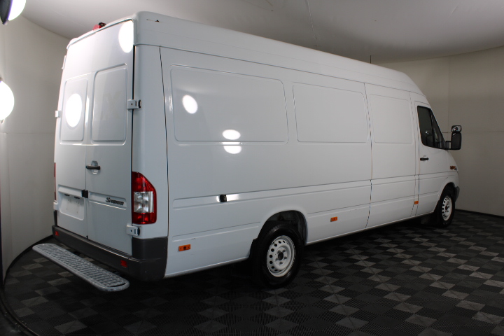 1.5ct 18K Gold Filled 925 Silver Simulated Diamonds Oval Pendant Necklace