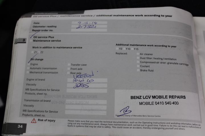 1.5ct Oval Cut Simulated Diamond 925 Sterling Silver Ring - Size 8