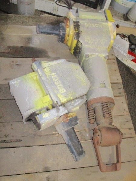 By The Vineyard Mixed Pack Pinot Grigio & Cab Merlot (12x 750mL). SEA.