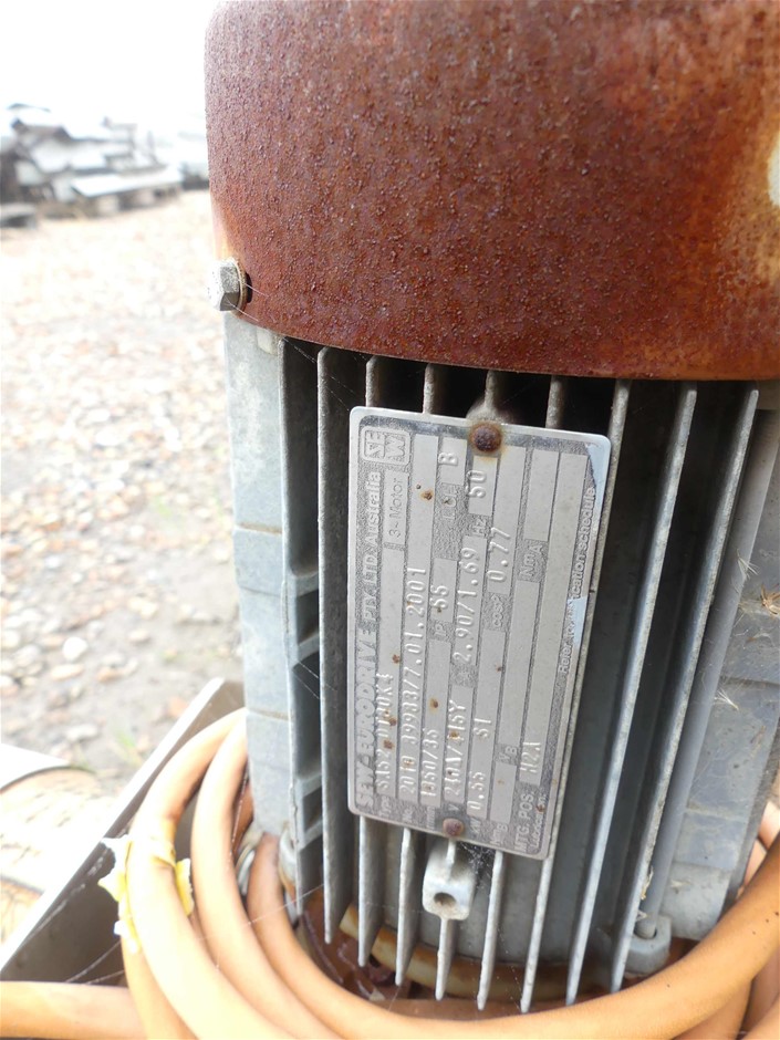 925 Sterling Silver Green Crystal Disco Ball Earring & Necklace Set