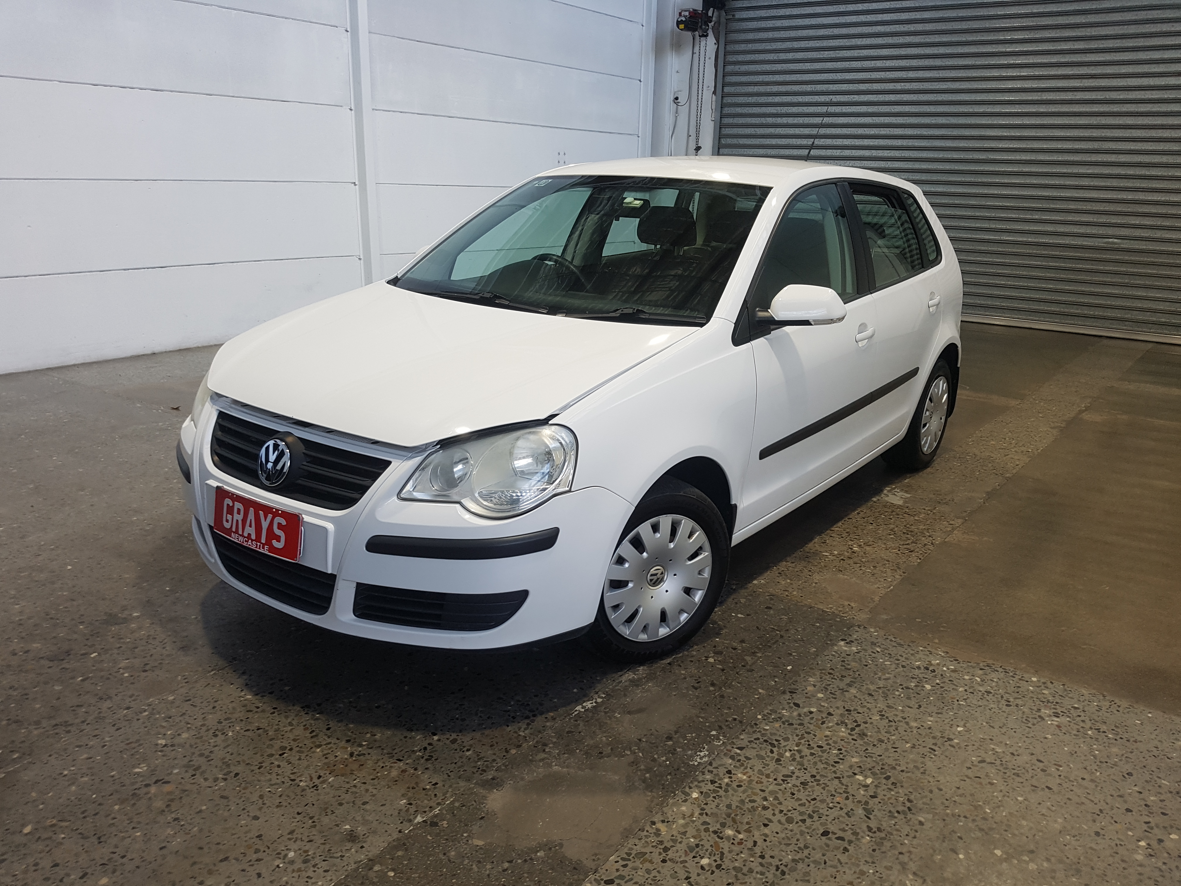 Aboriginal Flag, 1/10th Oz .999 Pure Solid Silver Bullion Coin, with C.O.A