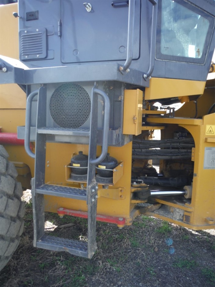 1966 Australian Round Silver 50 Cent Coin Capsule - 80% Silver