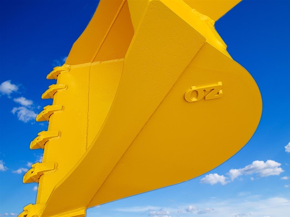 Aboriginal Flag, 1/10th Oz (ApproX) 999 Pure Solid Silver Bullion Coin, C.O