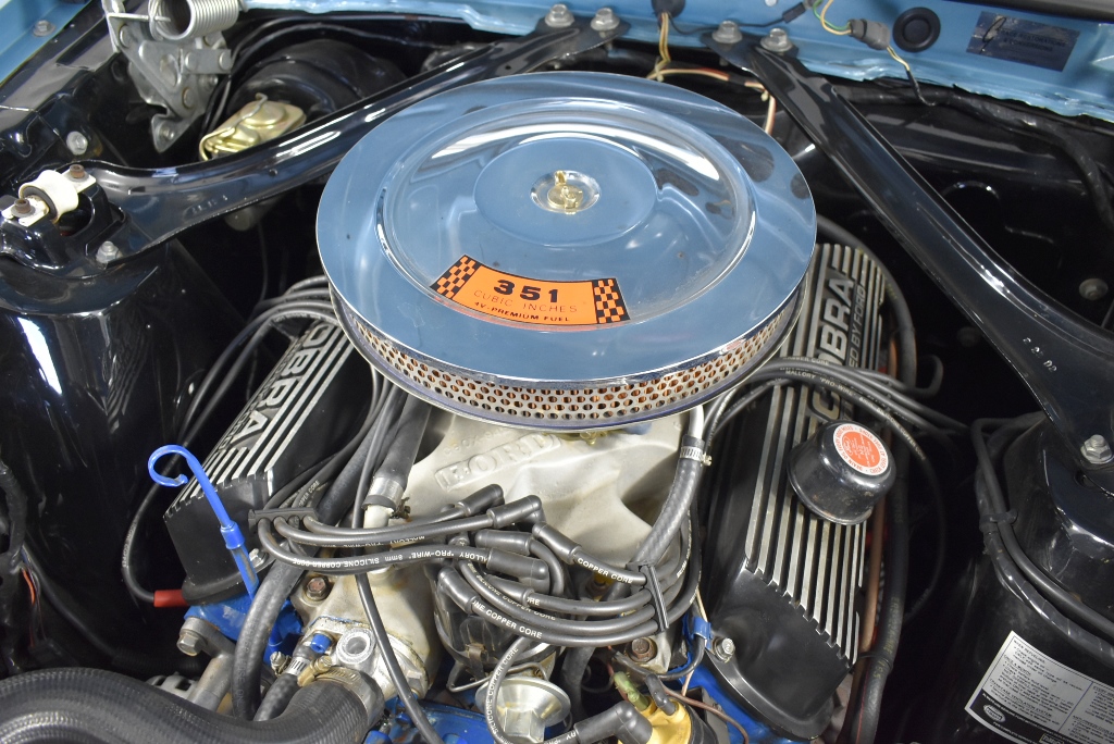 LENOVO YOGA 520 80X8 Laptop I3-7100U 8GBRAM 128GB