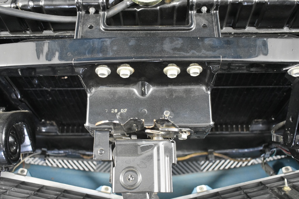 ASUS UX305CA Laptop M3-6Y30 8GBRAM NO HDD Black