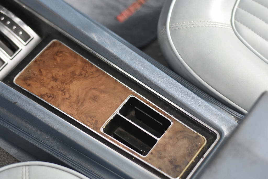 1/100 Scottdale gold bar x 2, 1gValcumbi & 1Germania Silver bar x 2 each