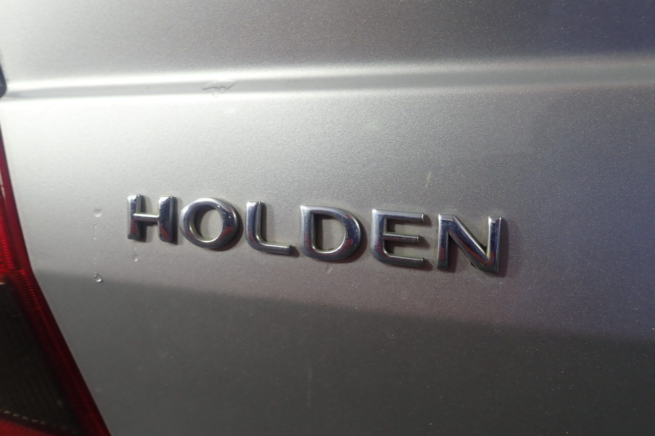 4.52 carat round mossainte ligh brown valuation $949