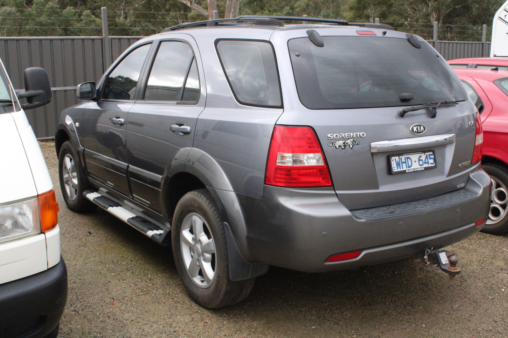 0.12 carat white round 4 diamond