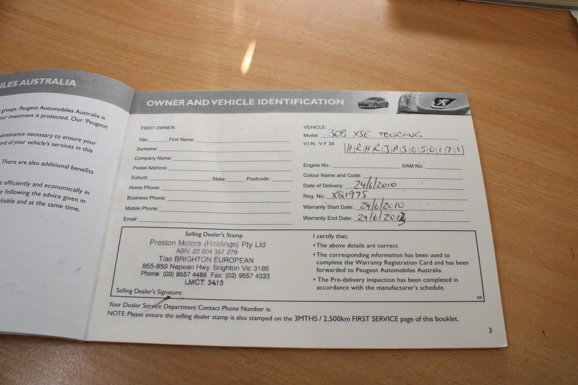 Lindeman's Gentleman's Collection Cabernet Sauvignon (6x 750mL).