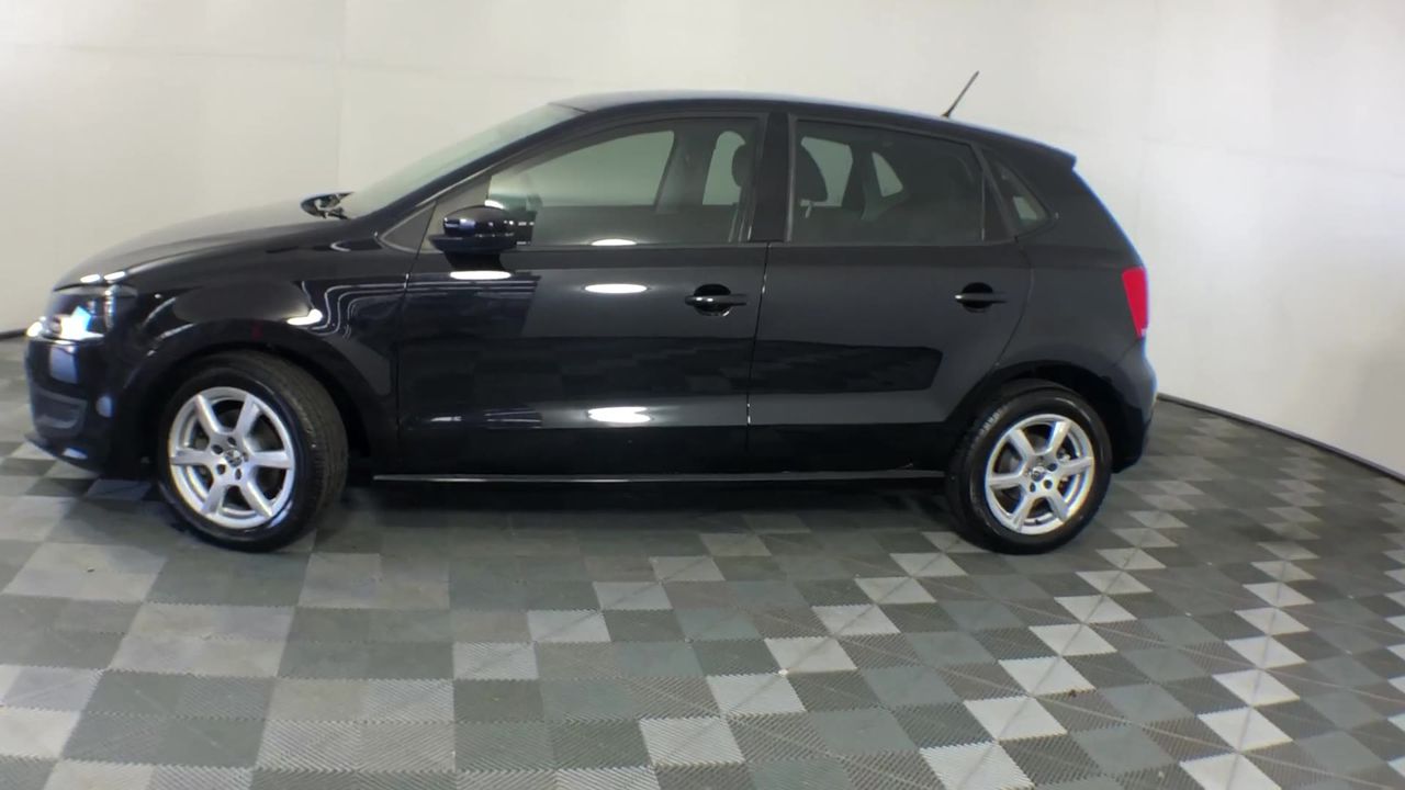 4 x Assorted World Tickets