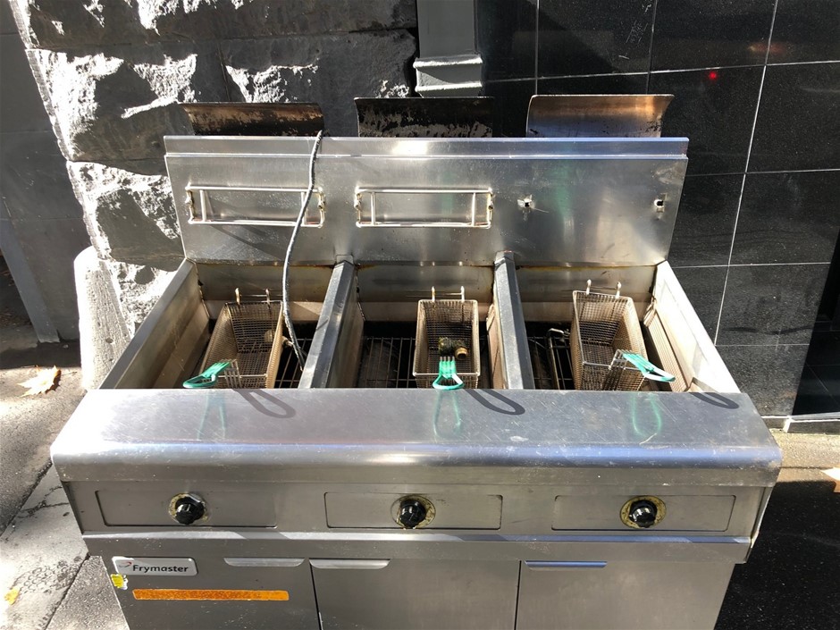 White Leather Look Strand Bracelet with Magnetic Catch