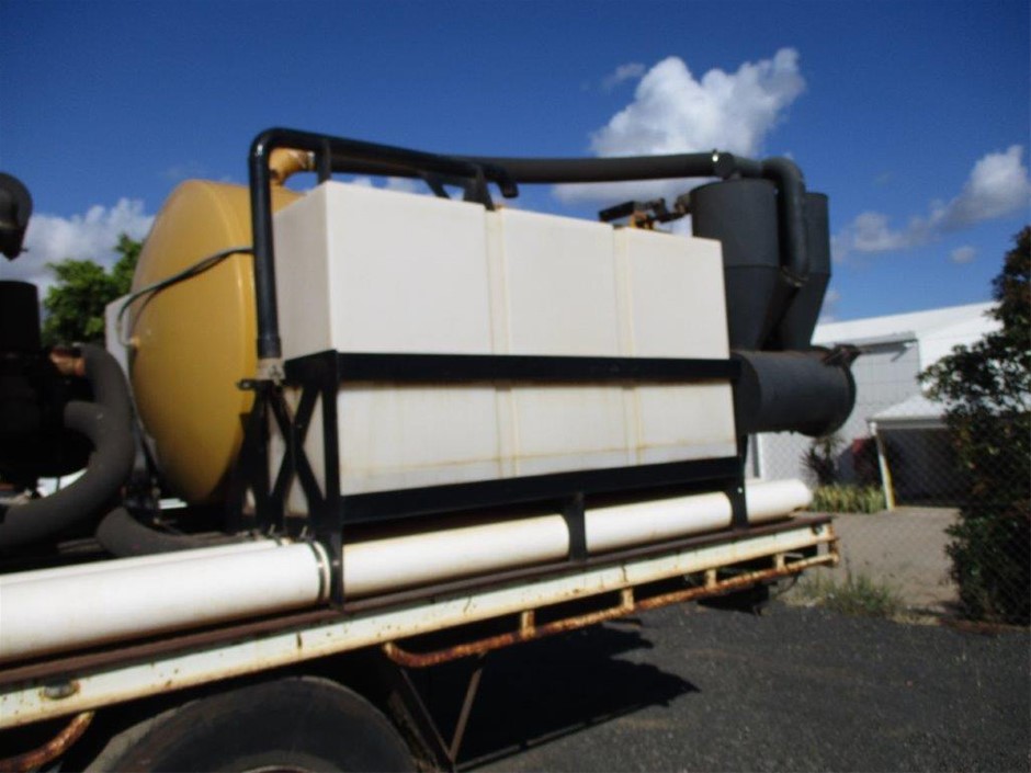 Designer Diamond Cut Stainless Steel Ring - US Size 9 (Yellow)