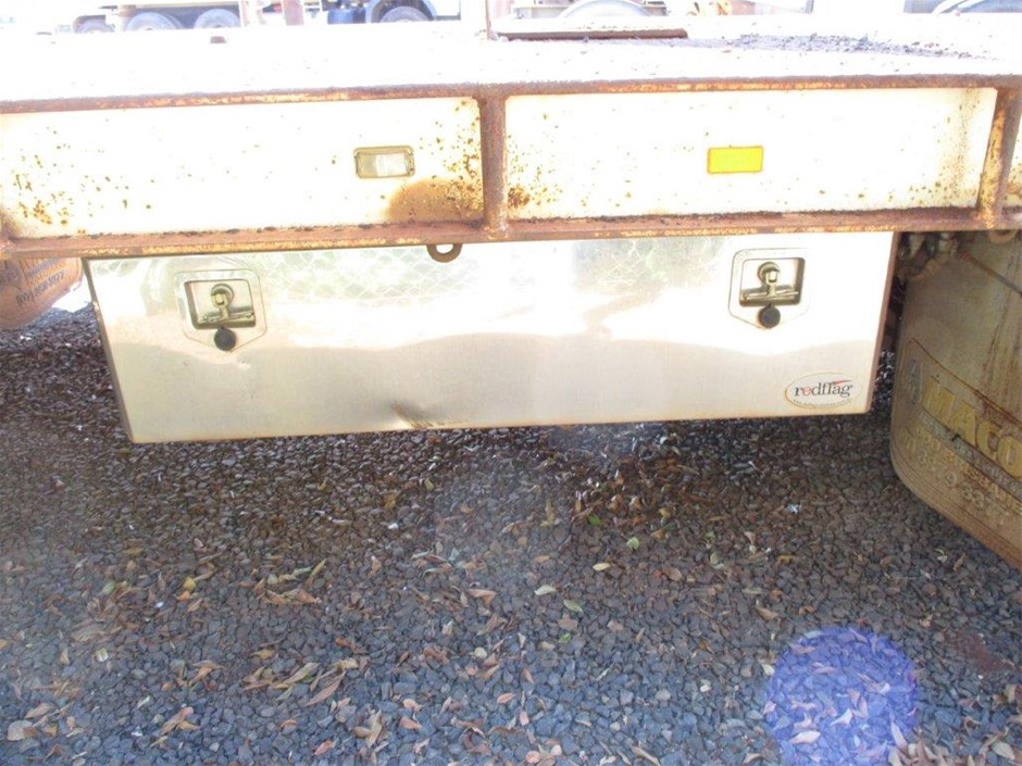 Rhodium Plated 7 Ring Lucky Charm Necklace