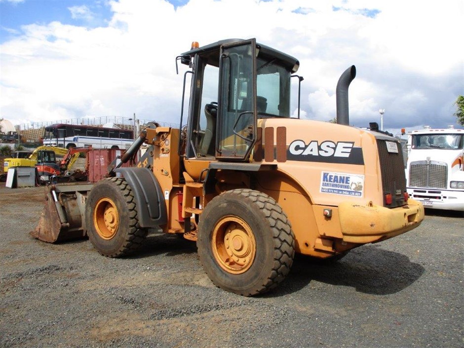 Classic 925 Sterling Silver Plated Bangle - DEMO