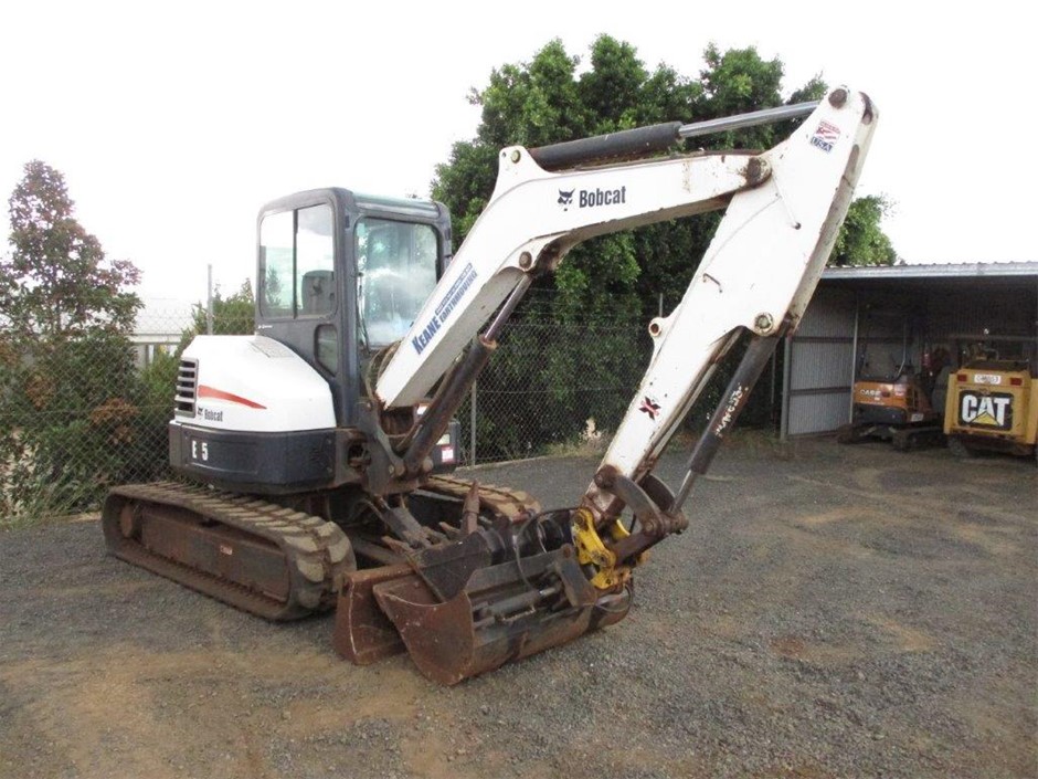 Designer Simulated Diamond Heart Pendant Necklace in Rose