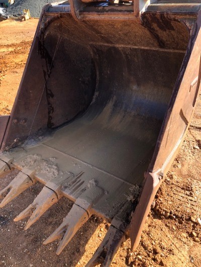 SKECHERS Women's Go Stretch Fantasy Fields Racerback Bra, Size L, Red/Black