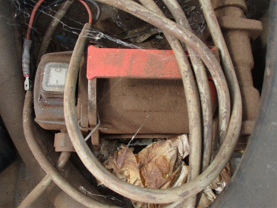 Arthur Phillip Esq medal in black medal frame