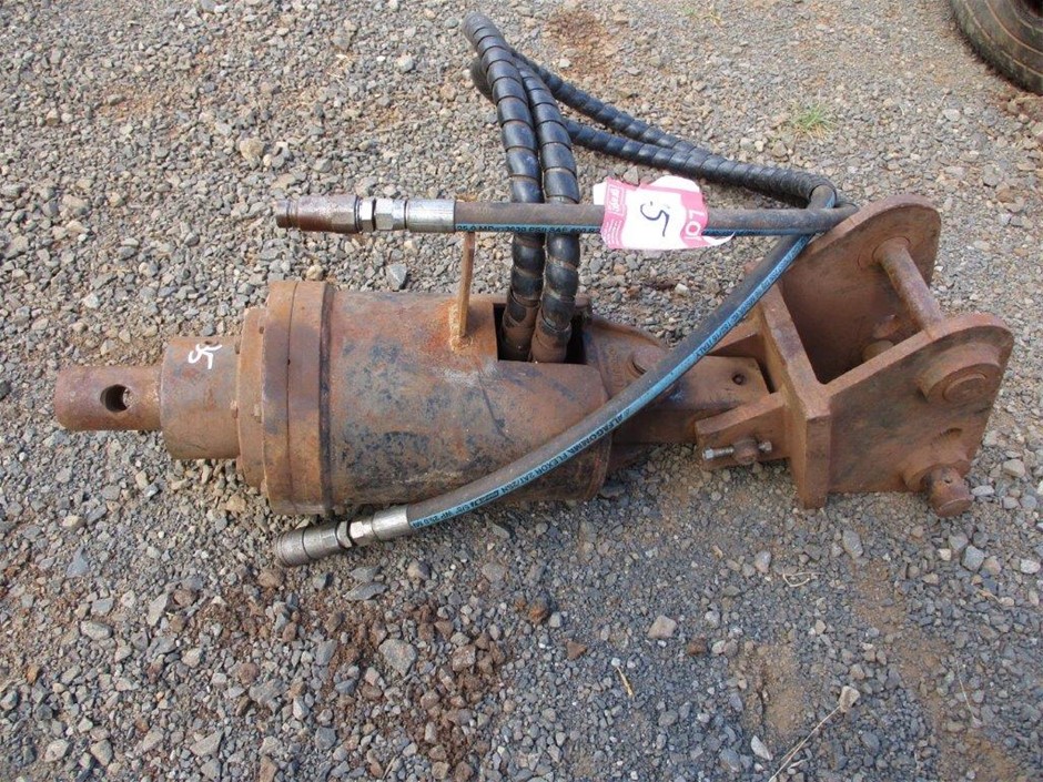 9K YELLOW GOLD 1.00ct F VS LAB DIAMOND CHANNEL SET BAND