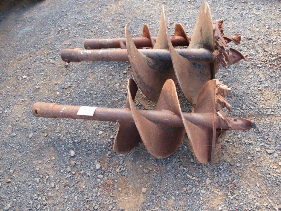 9K YELLOW GOLD 1.25ct F VS TOI ET MOI LAB DIAMOND RING